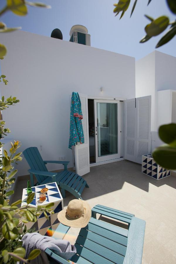 El Escondite Tarifa Luaran gambar
